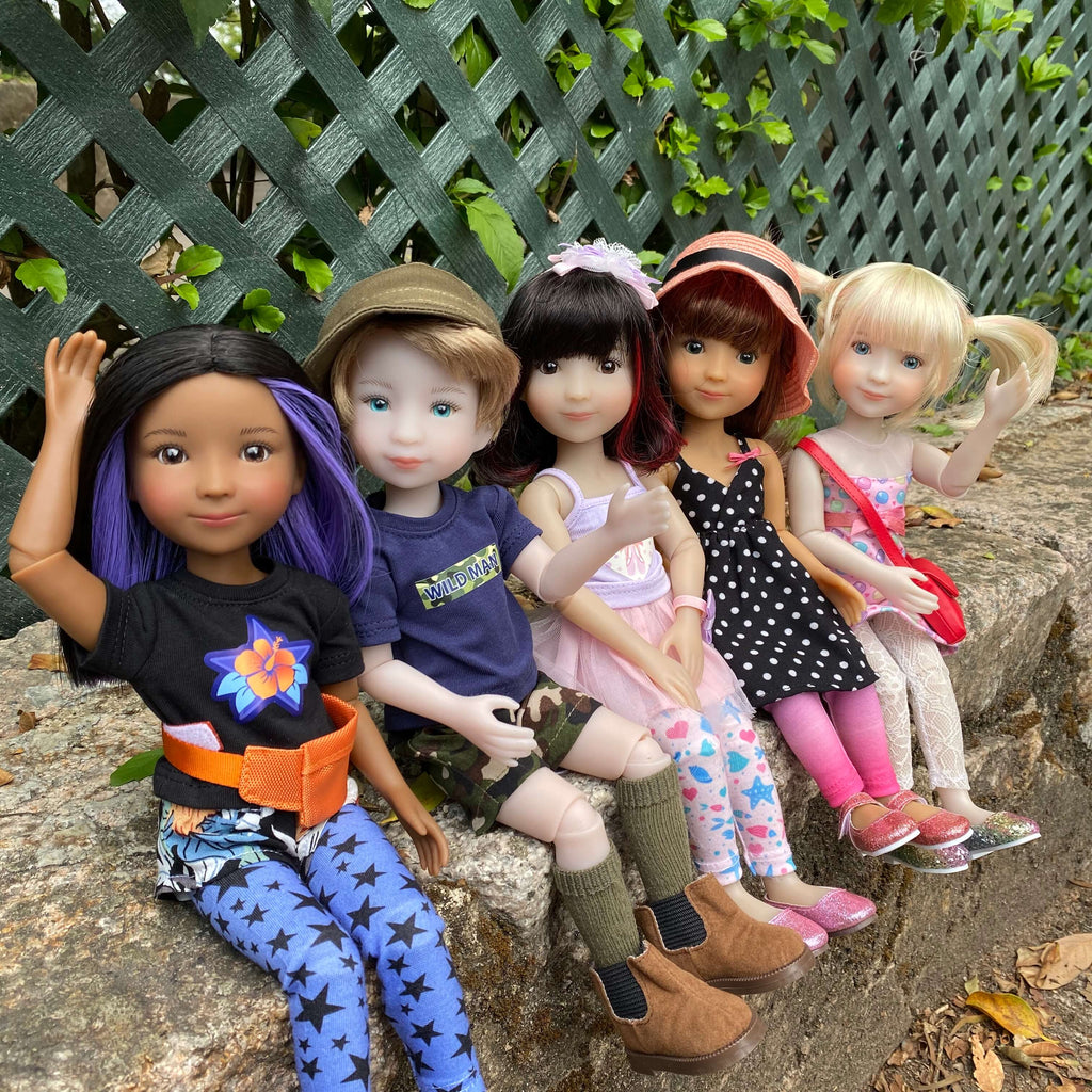 Ruby Red Fashion Friends Bella neuve avec sa boîte Ruby Red Fashion Friends Bella neuve avec sa boîte